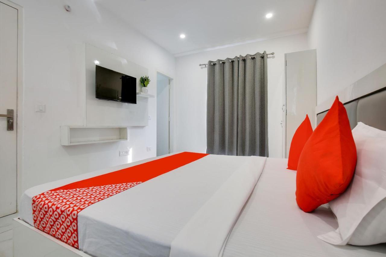Hotel O Sky White House ลูดิฮานา ภายนอก รูปภาพ